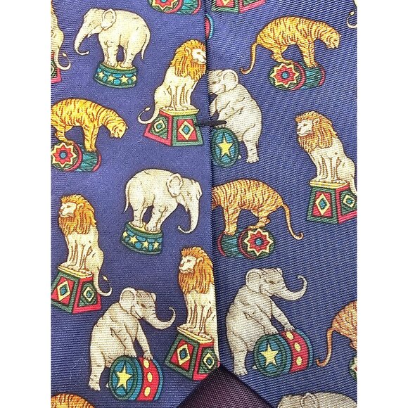 Vintage Van Heusen Mens 417 Silk Tie With Circus Animal Print - Picture 7 of 7